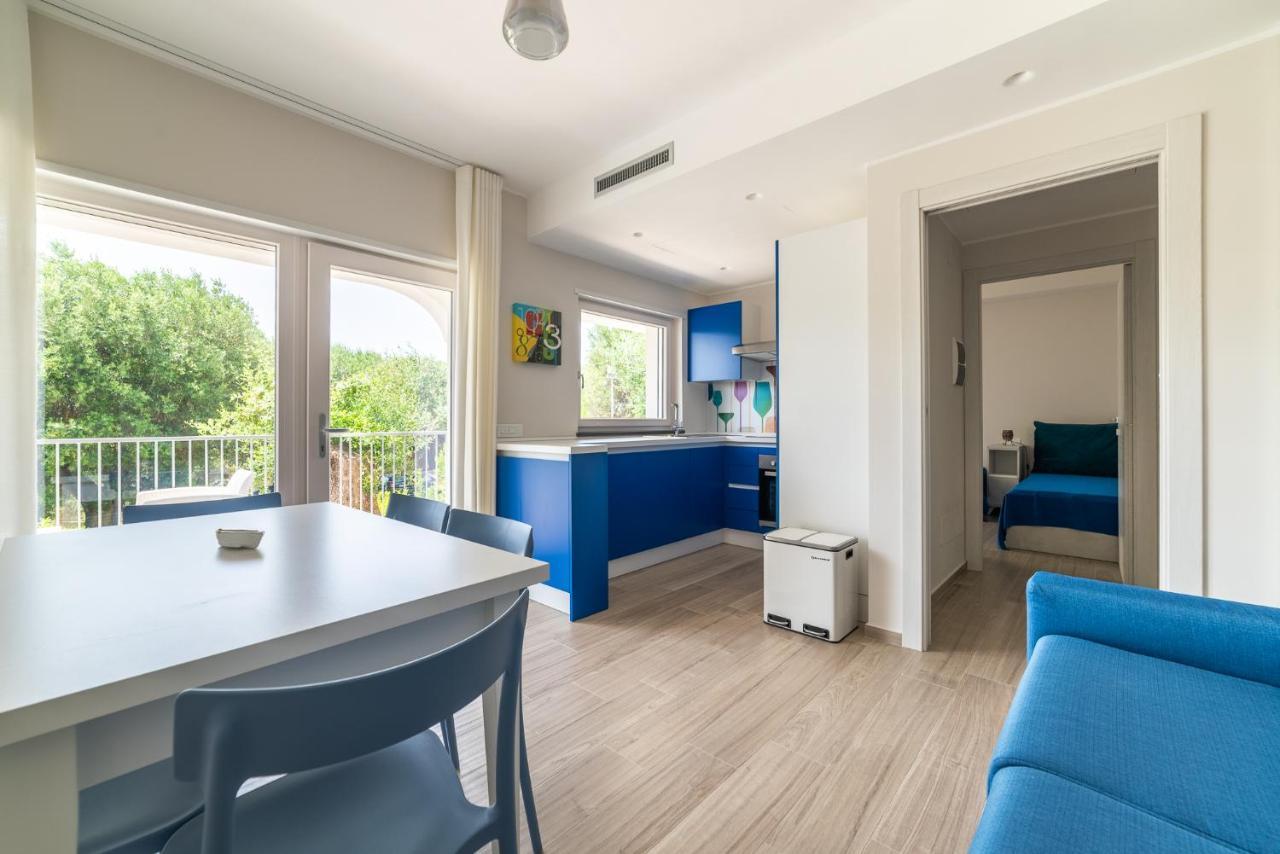 מרינה די קמרוטה Micabalu Luxury Apartment מראה חיצוני תמונה